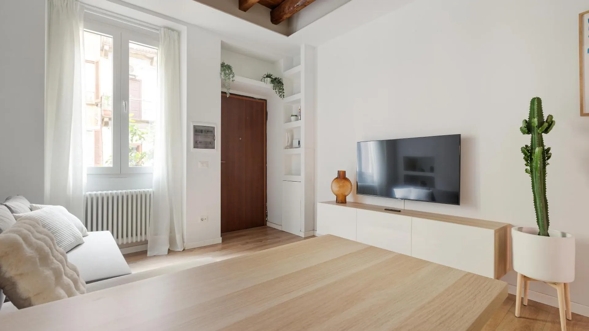 Bright Apartment -Pasteur M1 Milan Italy